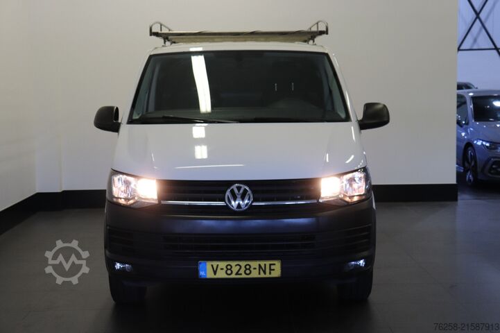 Delivery van VW Transporter 2.0 TDI L2 150PK 2x schuifdeur EURO...