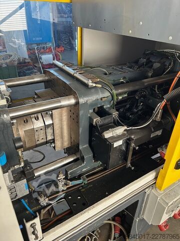 Injection molding machine FERROMATIK MILACRON Elektra 50