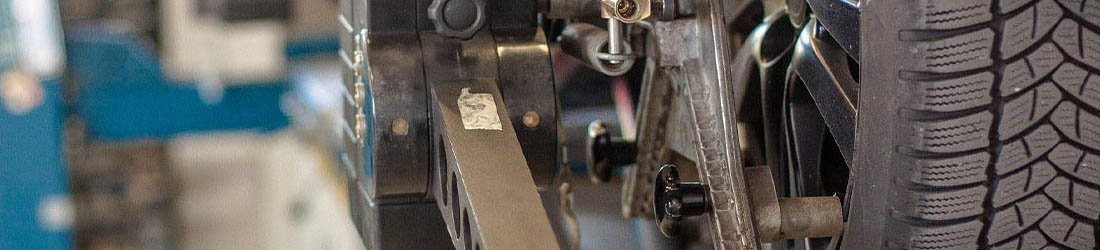 Dealers in second-hand machinery - Car workshop equipment