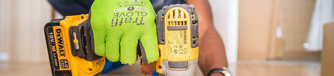 Dealers in second-hand machinery - Power tools